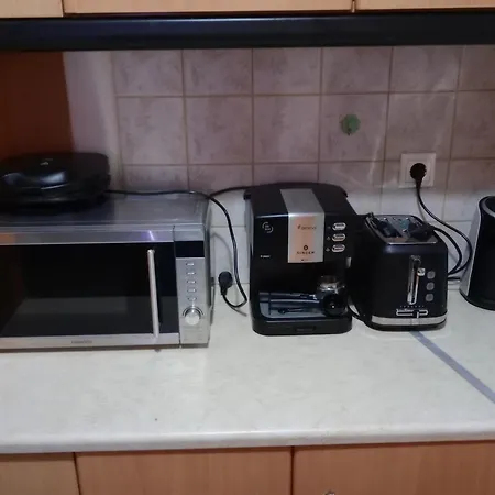 Fortezza In The Center 60m2 アパート *